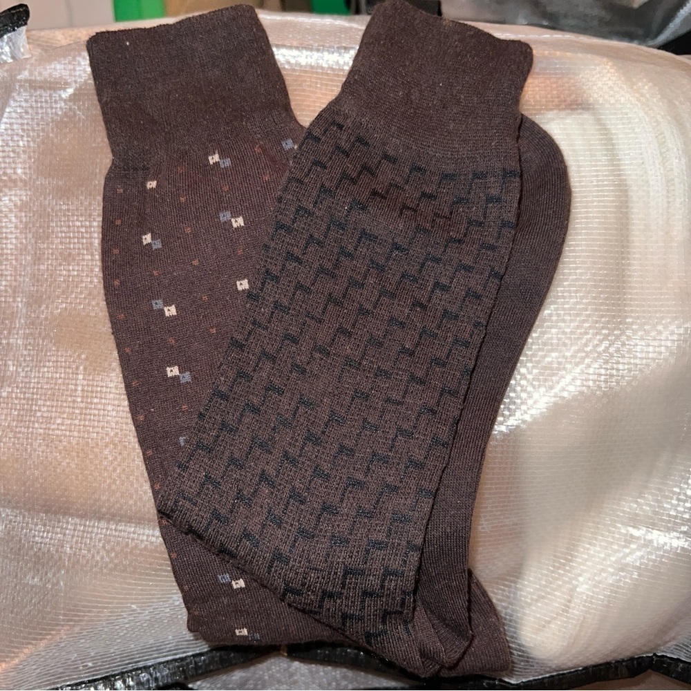 Men’s Dark Brown Dress Socks 2 Pair NEW WITHOUT TAGS